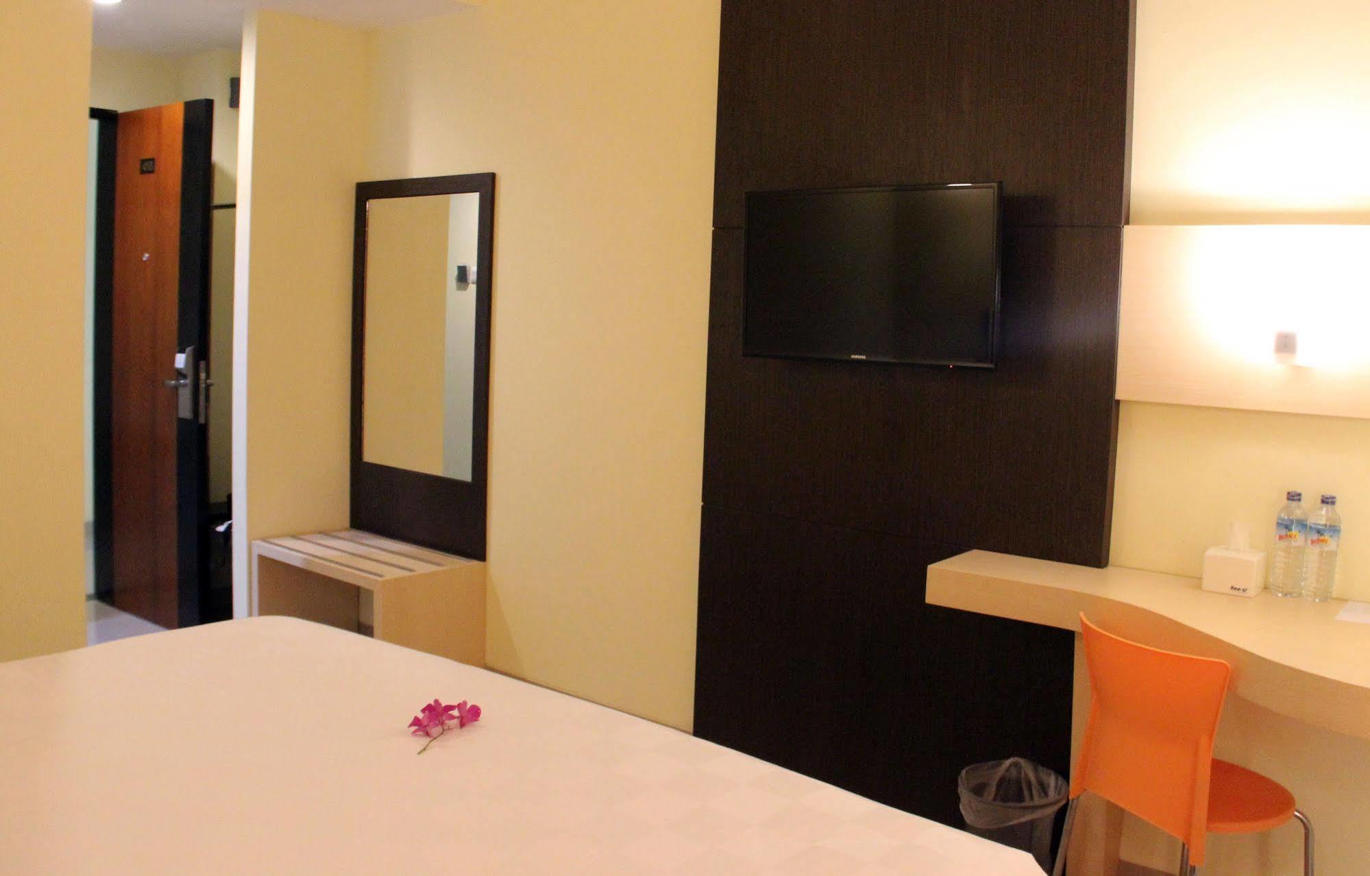 M Hotel Mataram Zewnętrze zdjęcie