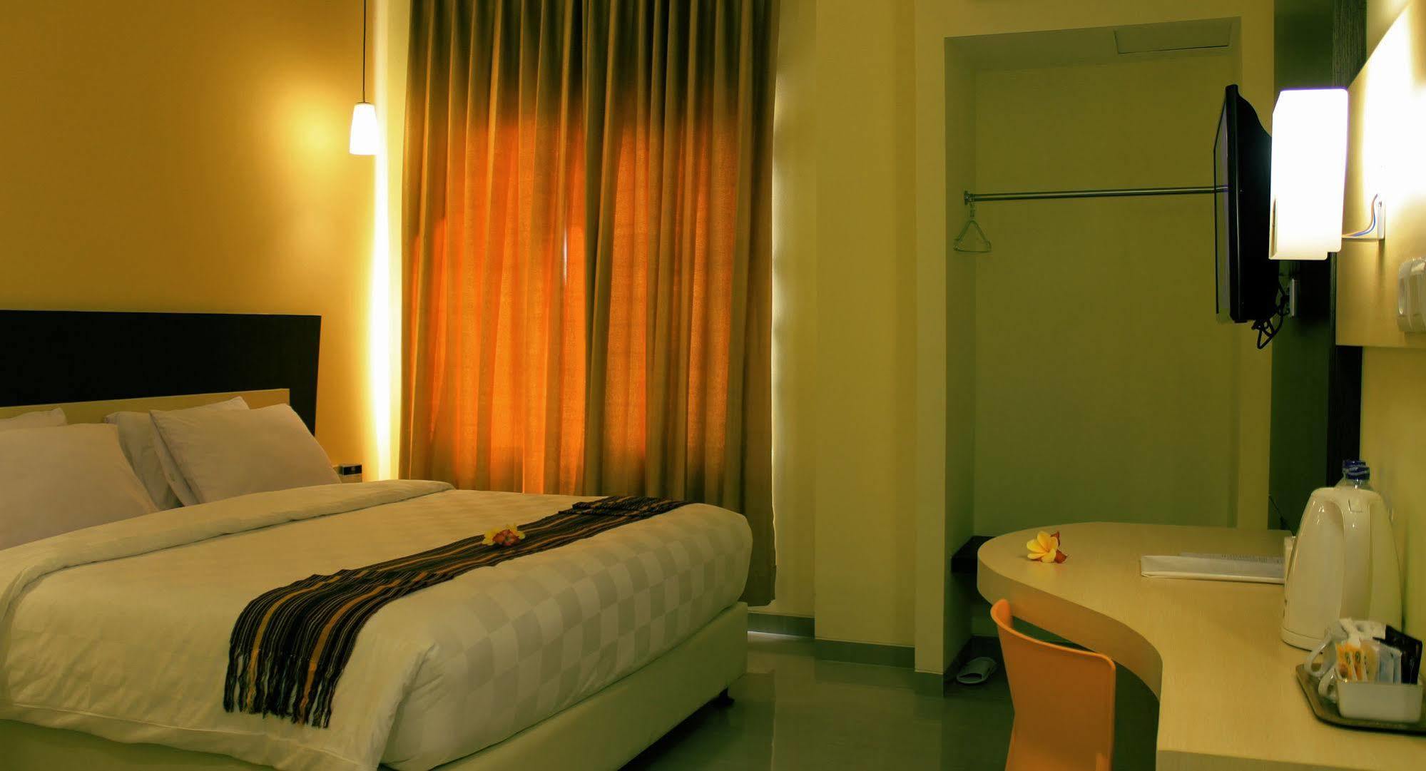 M Hotel Mataram Zewnętrze zdjęcie